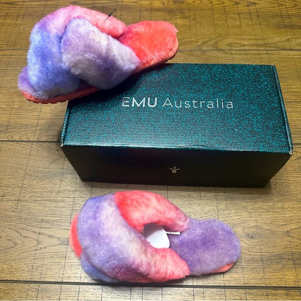 EMU Australia Mayberry Sheepskin Crossover Slipper NIB Size US 6 - Picture 2 of 4